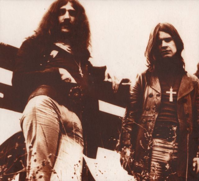 Black Sabbath - Past Lives (2002)